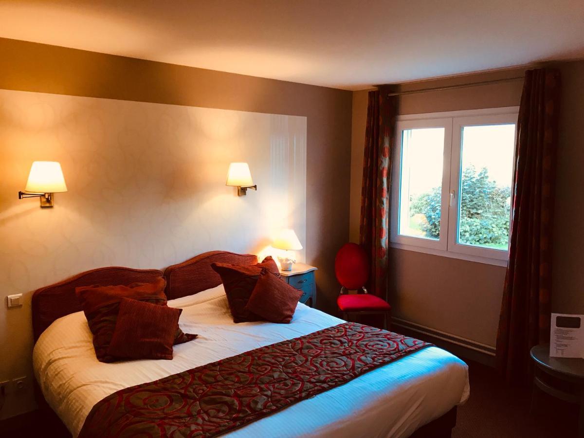 Saint-Quentin-sur-le-Homme Hotel Le Gue Du Holme מראה חיצוני תמונה