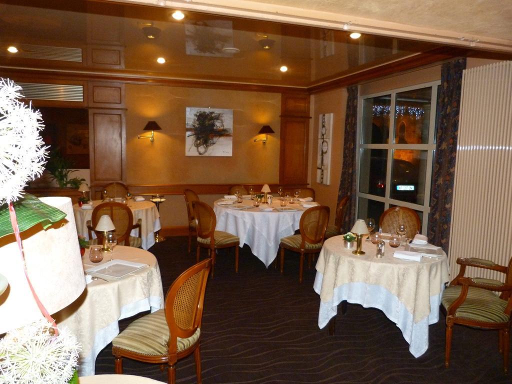 Saint-Quentin-sur-le-Homme Hotel Le Gue Du Holme מראה חיצוני תמונה