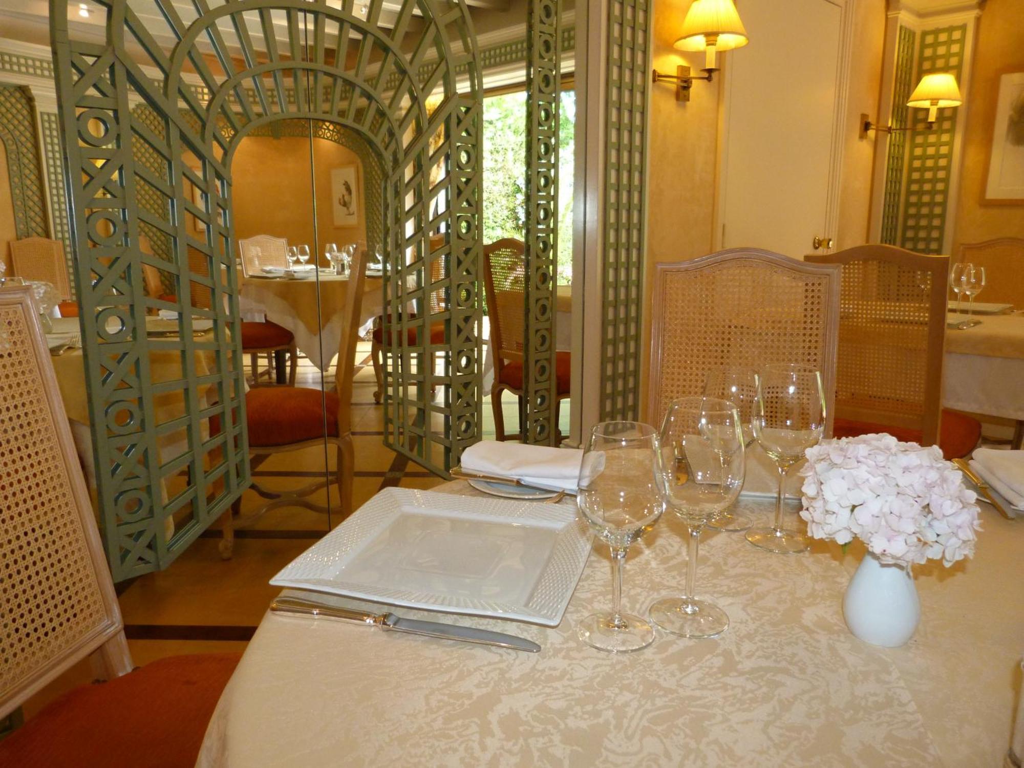 Saint-Quentin-sur-le-Homme Hotel Le Gue Du Holme מראה חיצוני תמונה